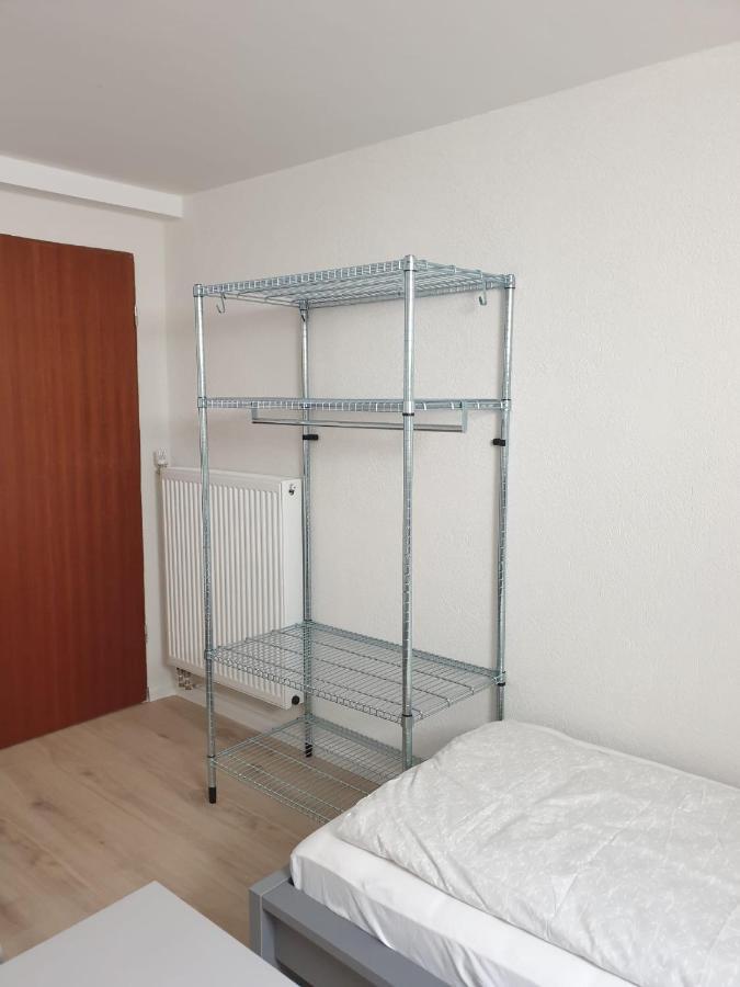 Workers Heaven Monteur - Arbeiter Zimmer Lörrach Exteriör bild
